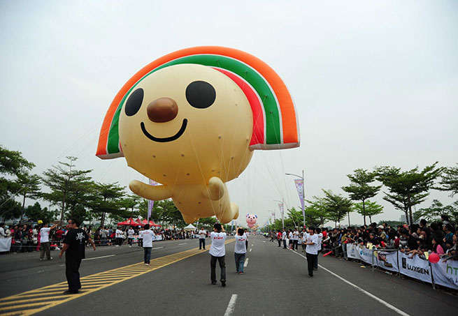2014夢時代大氣球遊行 OPEN YOUR DREAM